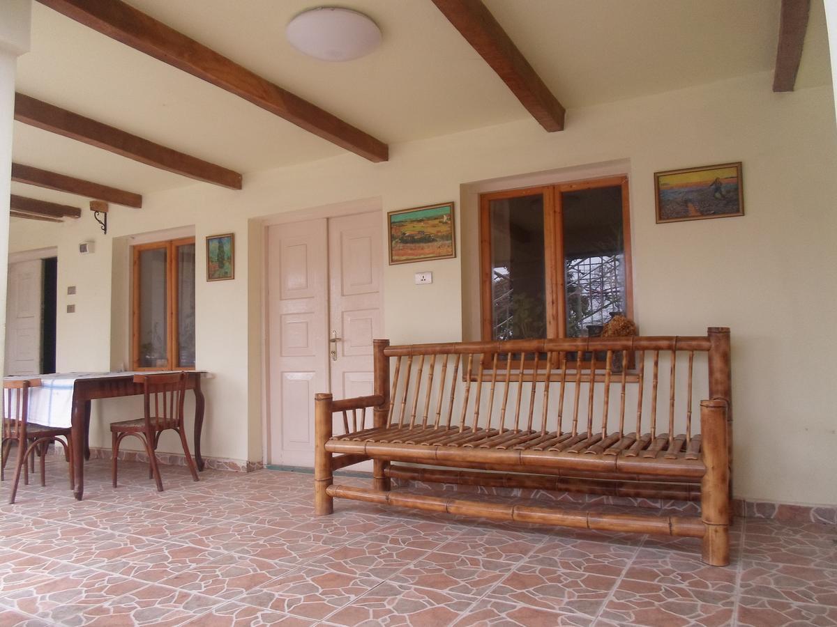 Guesthouse Aisi In Lagodeji Exterior foto